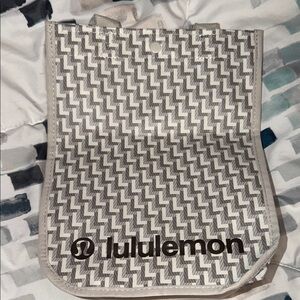 Lululemon Black and Cream Patterned Tote